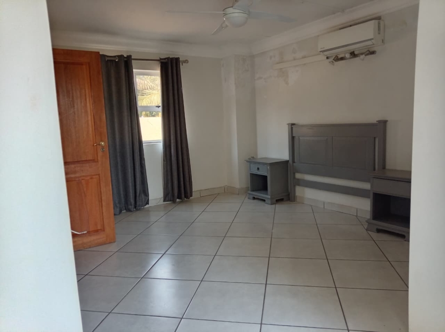 4 Bedroom Property for Sale in Caribbean Beach Club North West
